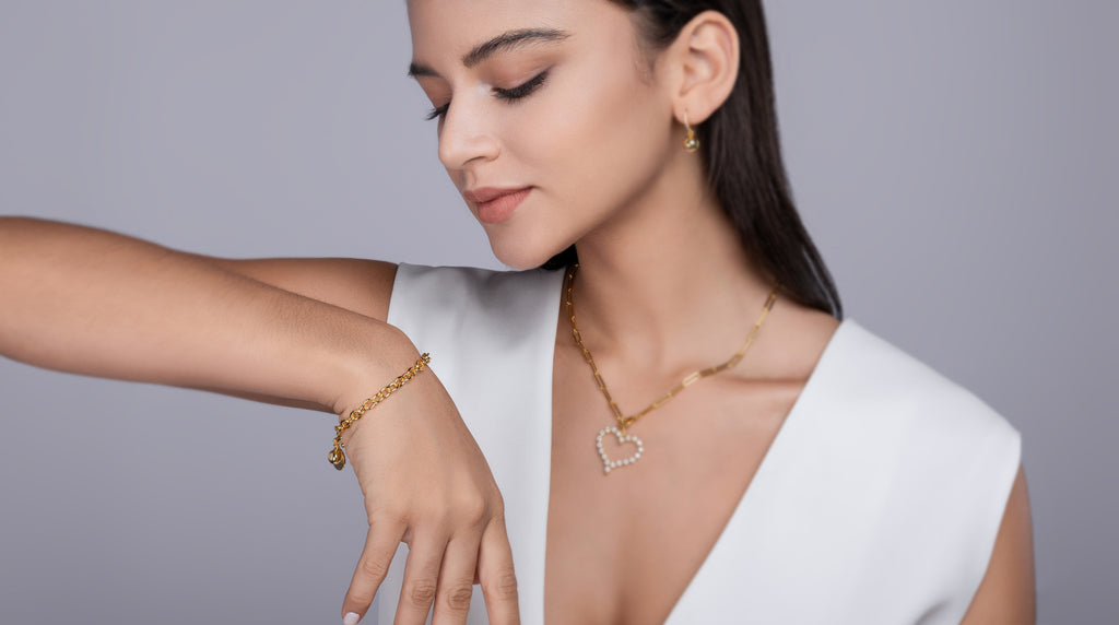 Moissanite Aura Toggle Link Bracelet Gold Edition